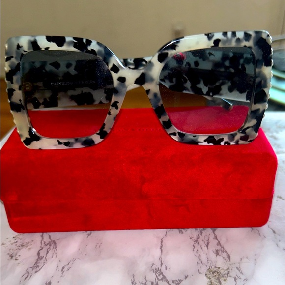 Carolina Herrera Accessories - Carolina Herrera Black and White Patterned Accessory